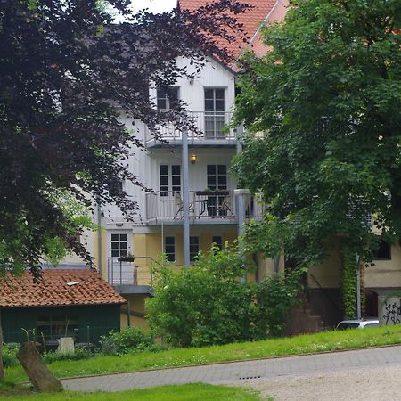 Ferien-Wohnung Am Menzer-Park เนคคาร์เกอมึนด์ ภายนอก รูปภาพ