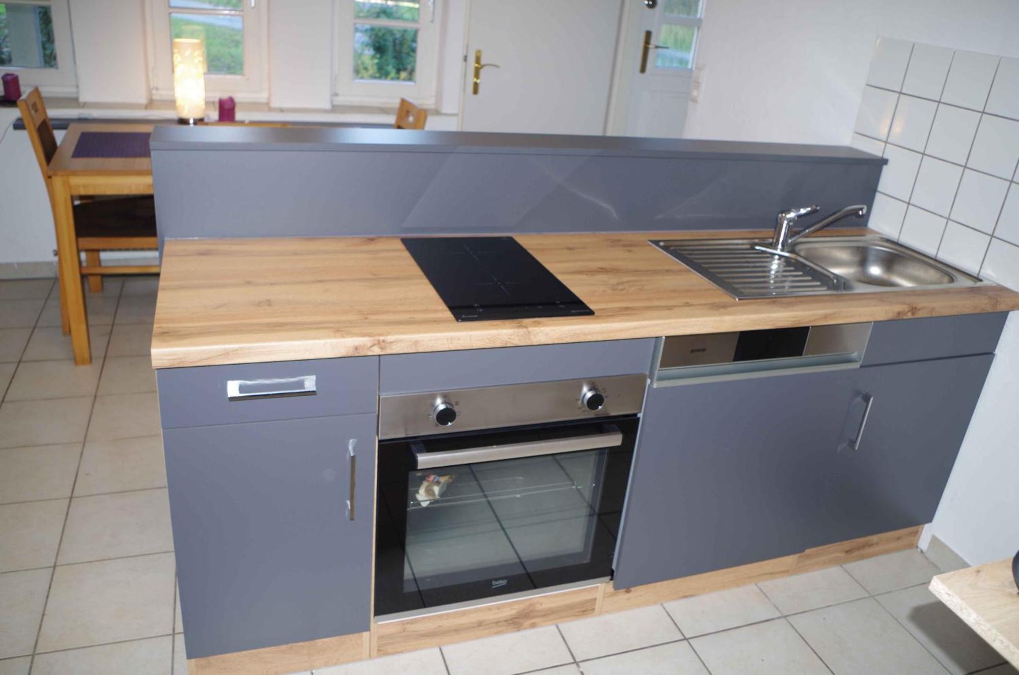 Ferien-Wohnung Am Menzer-Park เนคคาร์เกอมึนด์ ภายนอก รูปภาพ